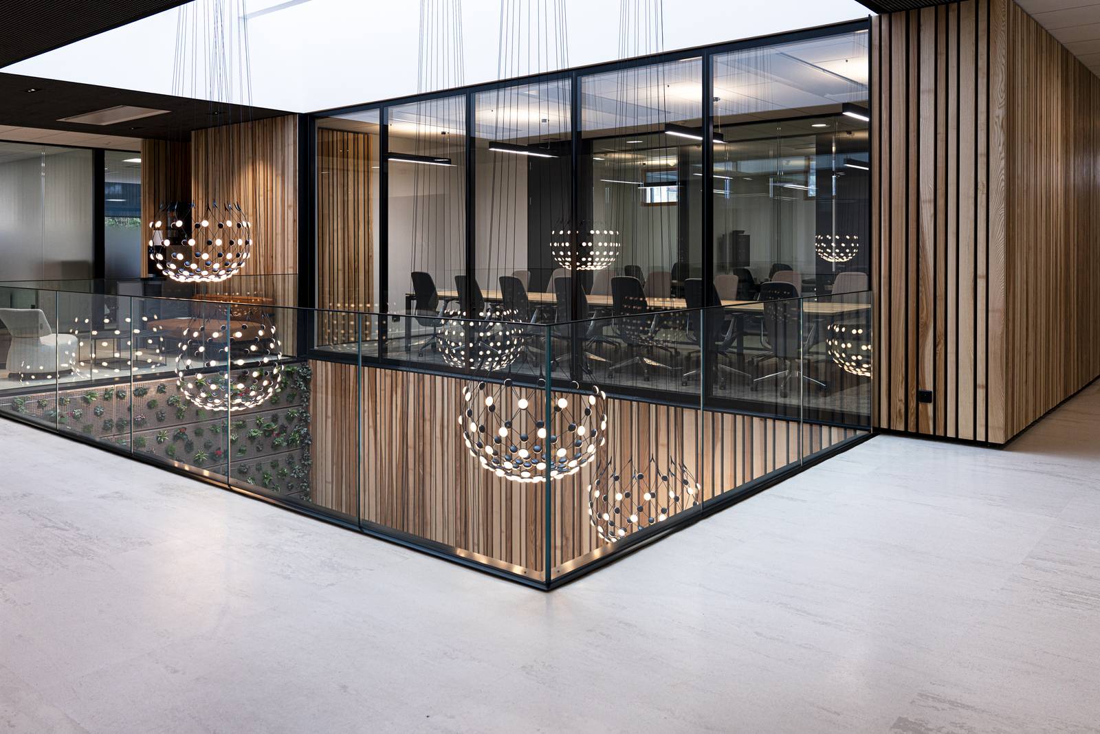 Contacter LAURENCE DELEAU